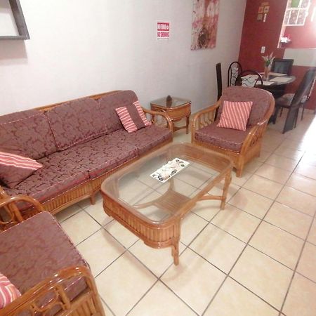 Apartmán Depto Vacacional Con Wifi Almendros Playa del Carmen Exteriér fotografie
